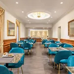 Hotel Raffaello