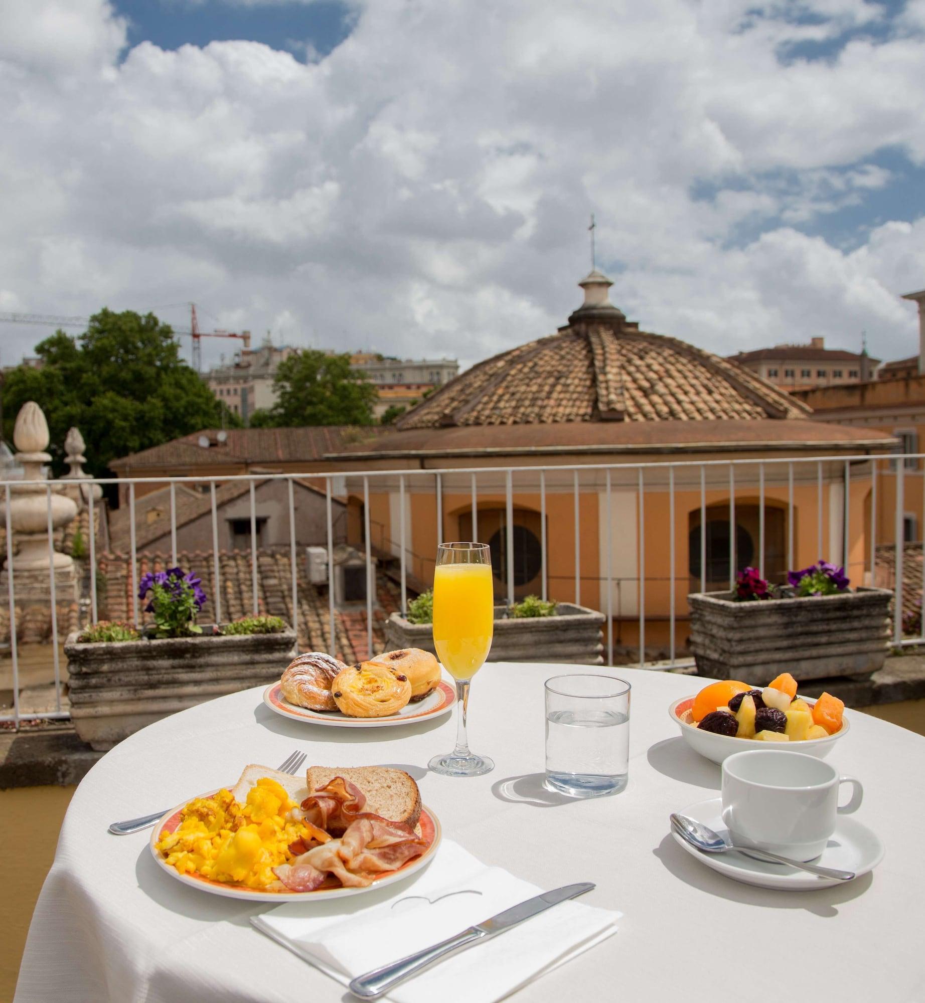 Raffaello Hotel